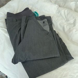 Figs Grey Scrub Set, size M